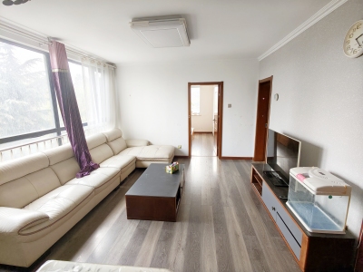 江珊花园 3室2厅1卫 南 精装