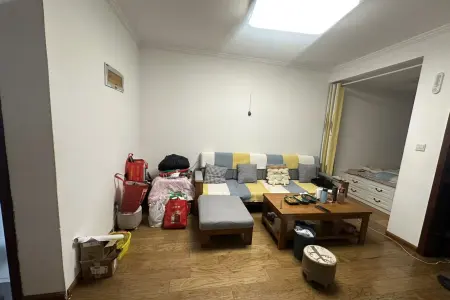 顺源家园 1房0厅0卫 南 精装