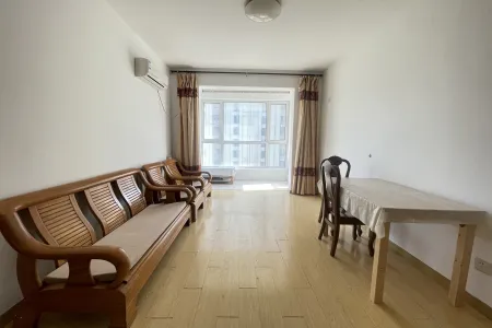 盛世江山南区 2室1厅1卫南 精装