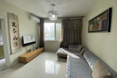 康大风和日丽 1室1厅1卫南 精装