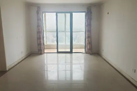 岳都海景公寓 2室1厅1卫 东西 中装