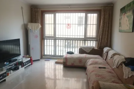 金汇泉小区 3室1厅1卫南北 精装