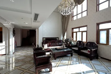 唐岛金湾 4房3厅3卫 南 毛坯