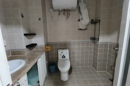 福赢国际公寓 1室1厅1卫 南 精装