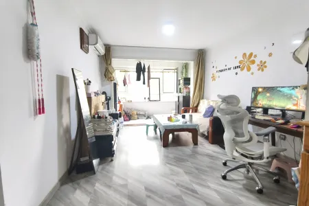 东方华庭商郡 2室2厅1卫 南北 精装