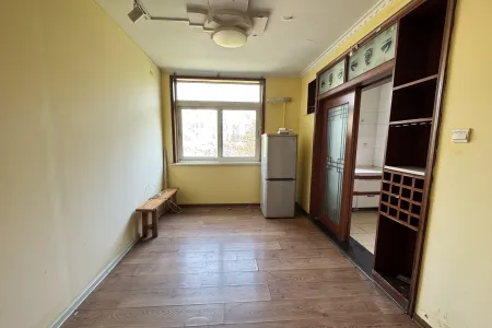 康大风和日丽 3房2厅2卫 南北 精装