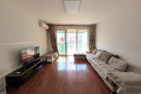 康大风和日丽 2房2厅1卫 南北 精装