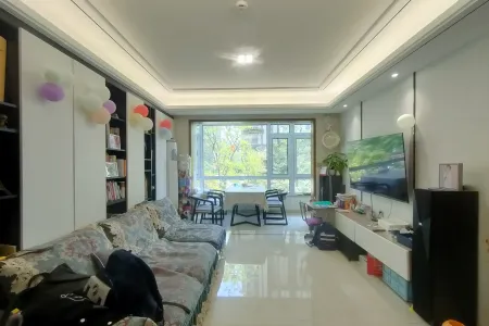 瑜公馆 4室2厅2卫 南北 精装