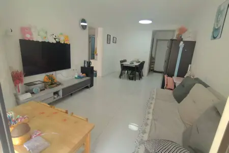 万达维多利亚湾（31-67号楼） 3室2厅1卫南北 精装