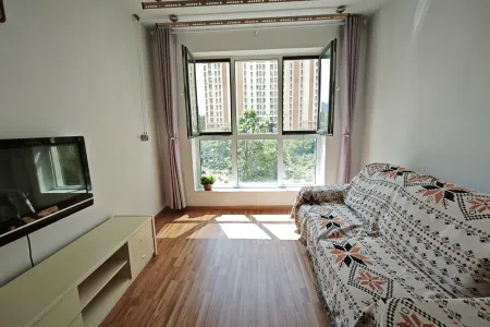 盛世福邸 1室2厅1卫 南 精装