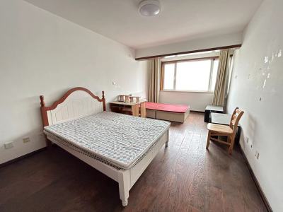 中央国际 4室2厅2卫 南北 