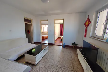 三中南侧 2室1厅1卫 南北 普装