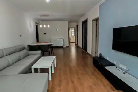 维多利亚湾南区（7-10）期 3房2厅2卫 南 精装