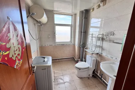 长城花园 2房2厅1卫 南北 精装