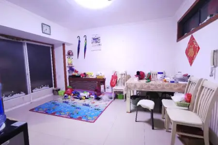 兴宝苑小区 2室2厅1卫 南北 精装