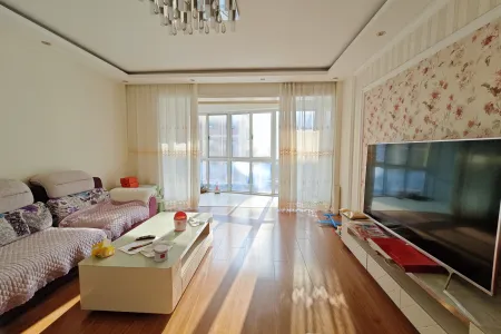 世家花园 3房2厅2卫 南北 精装