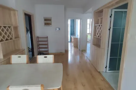 世茂诺沙湾五期 3房2厅1卫 南北 精装