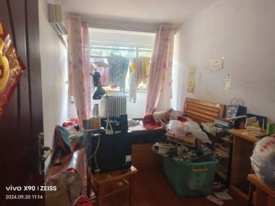 南山花苑 3室1厅1卫 南 精装