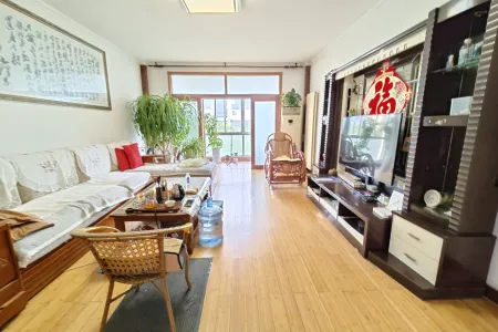 伟业花园 3室1厅2卫 南北 简装