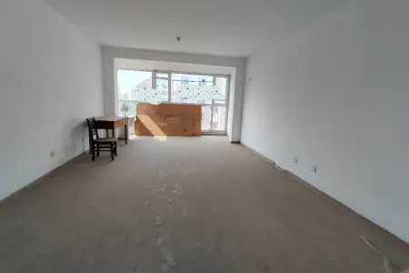 盈泰嘉园 3室1厅1卫南 简装