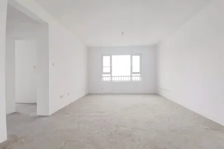 凤凰城 3室2厅2卫南北 毛坯