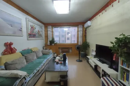 江山路西小区 2室2厅1卫南北 中装