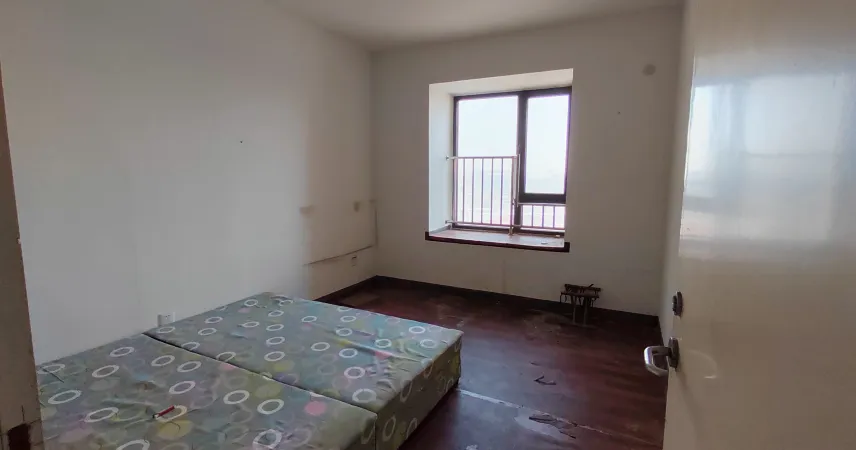 万达维多利亚湾（31-67号楼）