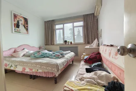 紧邻地铁口,电厂北宿舍，稀缺小房型双南房