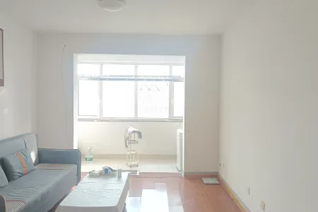 朝阳山社区 2室2厅1卫 南北 精装