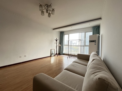 康大凤凰国际 2室2厅1卫 南北 精装