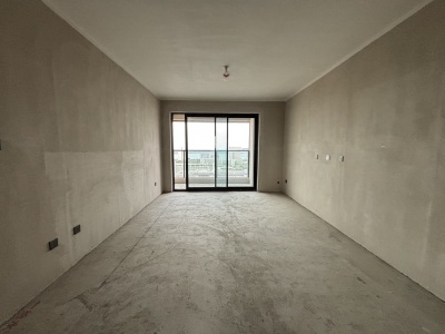 名嘉荷府 3室2厅2卫 南北 毛坯