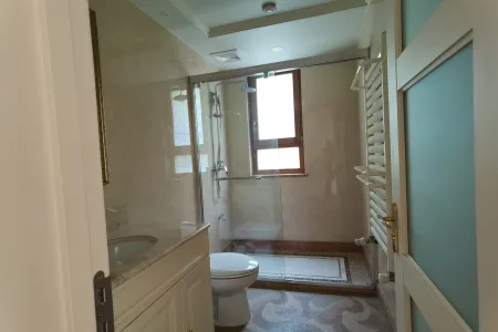 鲁信随珠花园 3室2厅2卫南北 精装