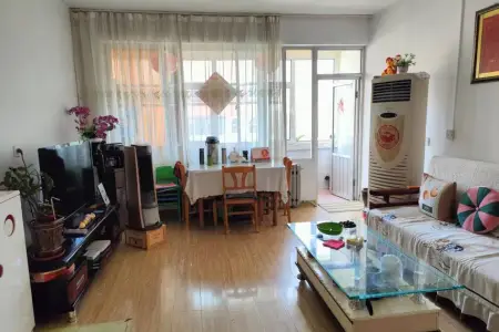 黑山小区 3室1厅1卫南北 中装