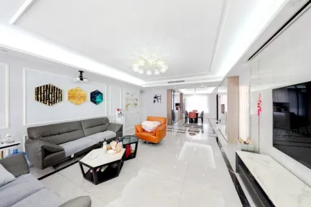 湛园海德公园一号 4室2厅2卫 南北 精装