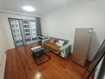 海港城 2室1厅1卫 南北 精装