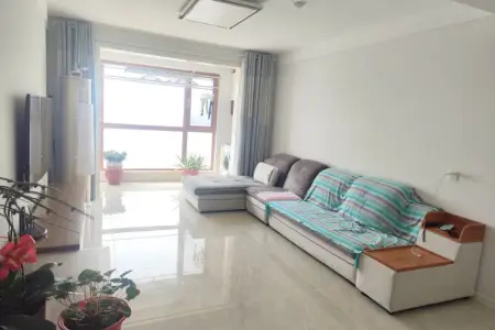 世茂诺沙湾三期 3室2厅2卫南北 精装