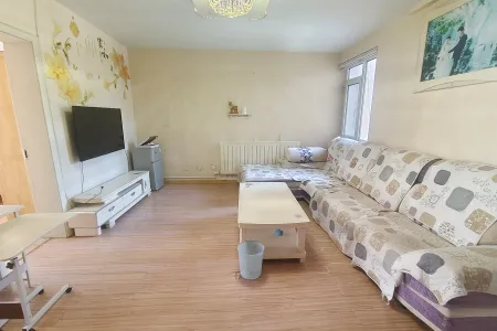 油港二路 2室1厅1卫 南 简装