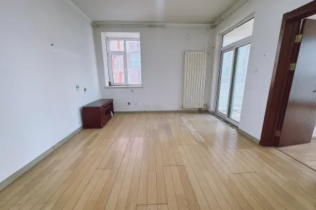 山海景园 2室2厅1卫 南北 中装