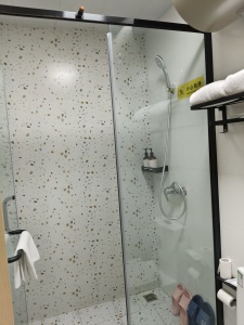 悦湖广场(商住楼)