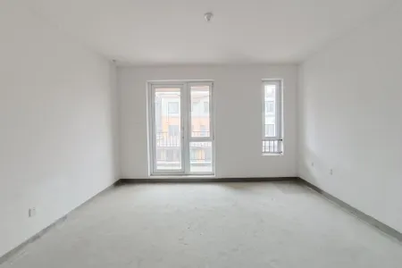 青岛小镇四期东区林溪别墅 叠加2室2厅2卫 南北 毛坯