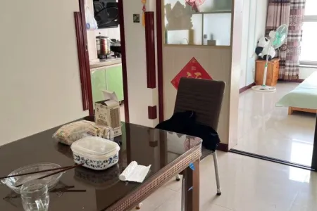 雨泉花园 2室1厅1卫南 精装