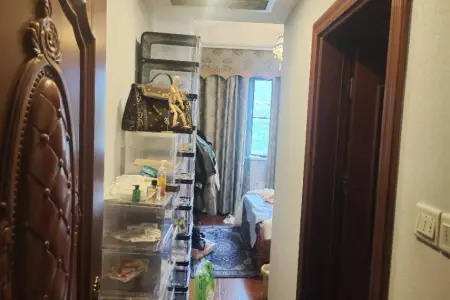 龙湖原山别墅 联排5室2厅3卫 南北 豪装