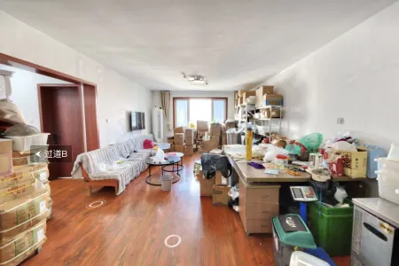 中央国际 3房2厅2卫 南北 精装