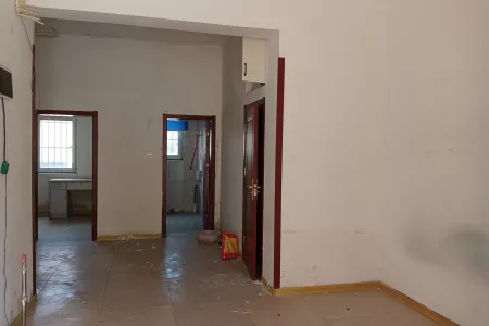 梦园 4室2厅2卫南 中装