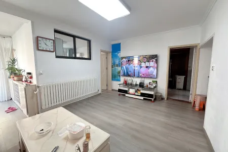 紫金山小区 3房2厅2卫 南北 精装