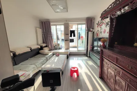 金榜佳苑东区 4室2厅2卫 南北 精装