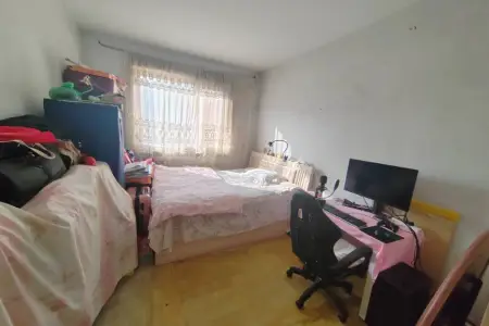 三中南侧 2室1厅1卫南 简装