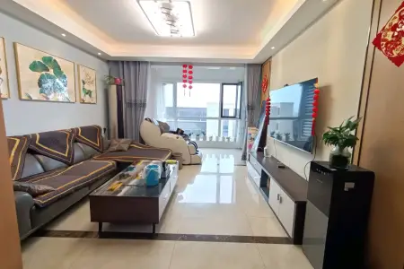 中南漫悦湾 3室2厅2卫南北 精装