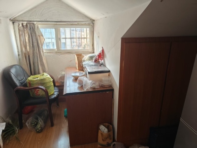 新贵都A区 1室1厅1卫 南北 