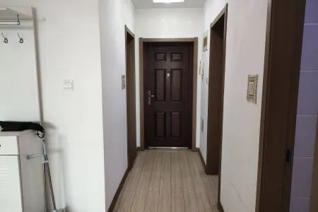 星河嘉园 2室2厅1卫 南 精装